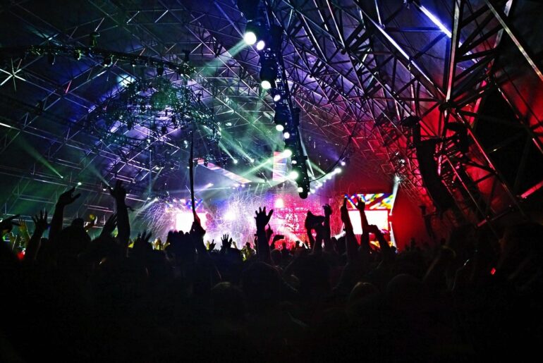 진격의 거인 콘서트 준비하는 꿀팁